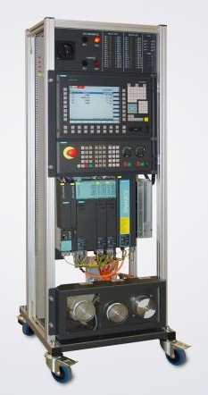 Image Poste de travail type par binôme (ici une CN 840D-SL)